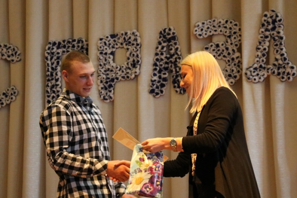 img-0573DDDF4E6E-2076-9DF3-620D-DDF2B0B008F4.jpg